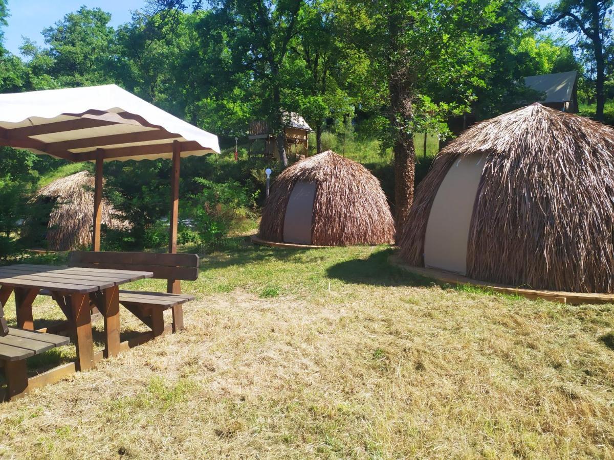 Camping Domaine De Senaud Альбон Екстер'єр фото