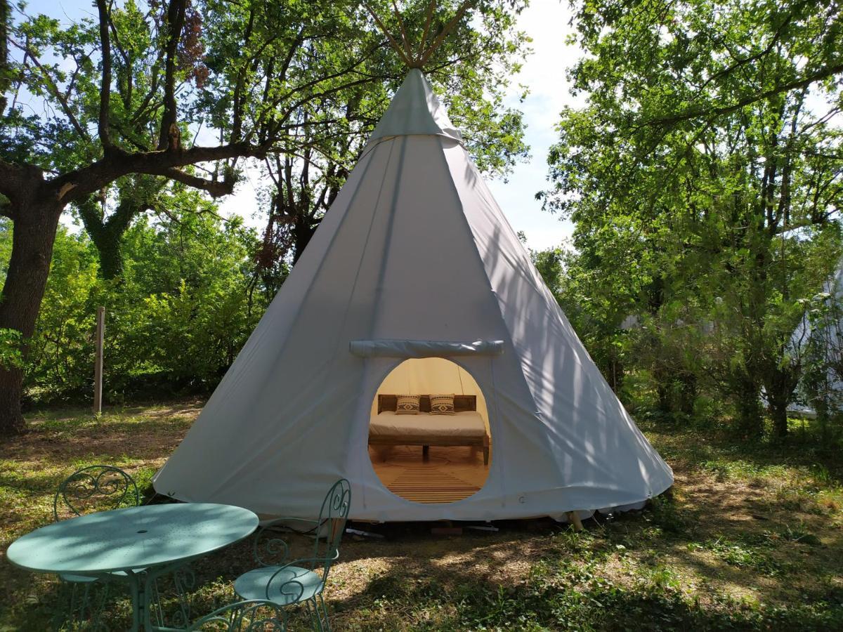 Camping Domaine De Senaud Альбон Екстер'єр фото